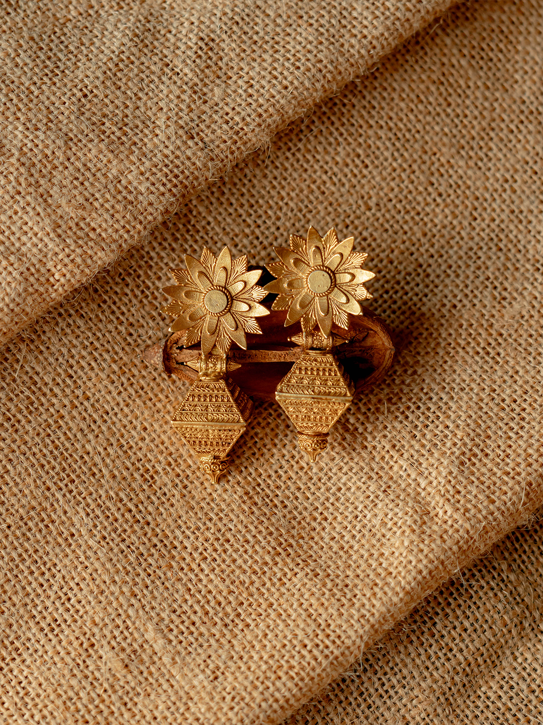 ABHINI EARRINGS - EAB33