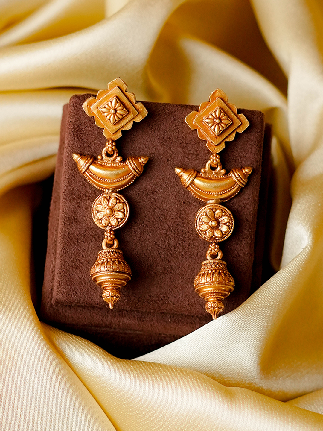 ABHINI EARRINGS - EAB46