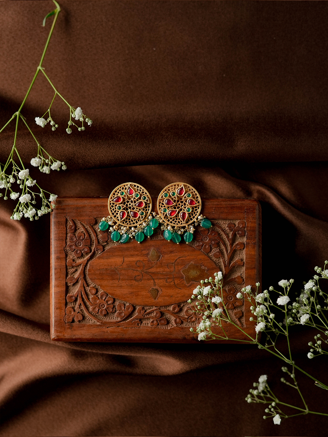 VAIDURYA EAR STUDS - EVD32