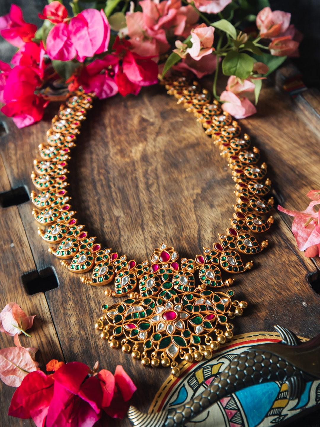 VAIDURYA NECKPIECE - NVD20