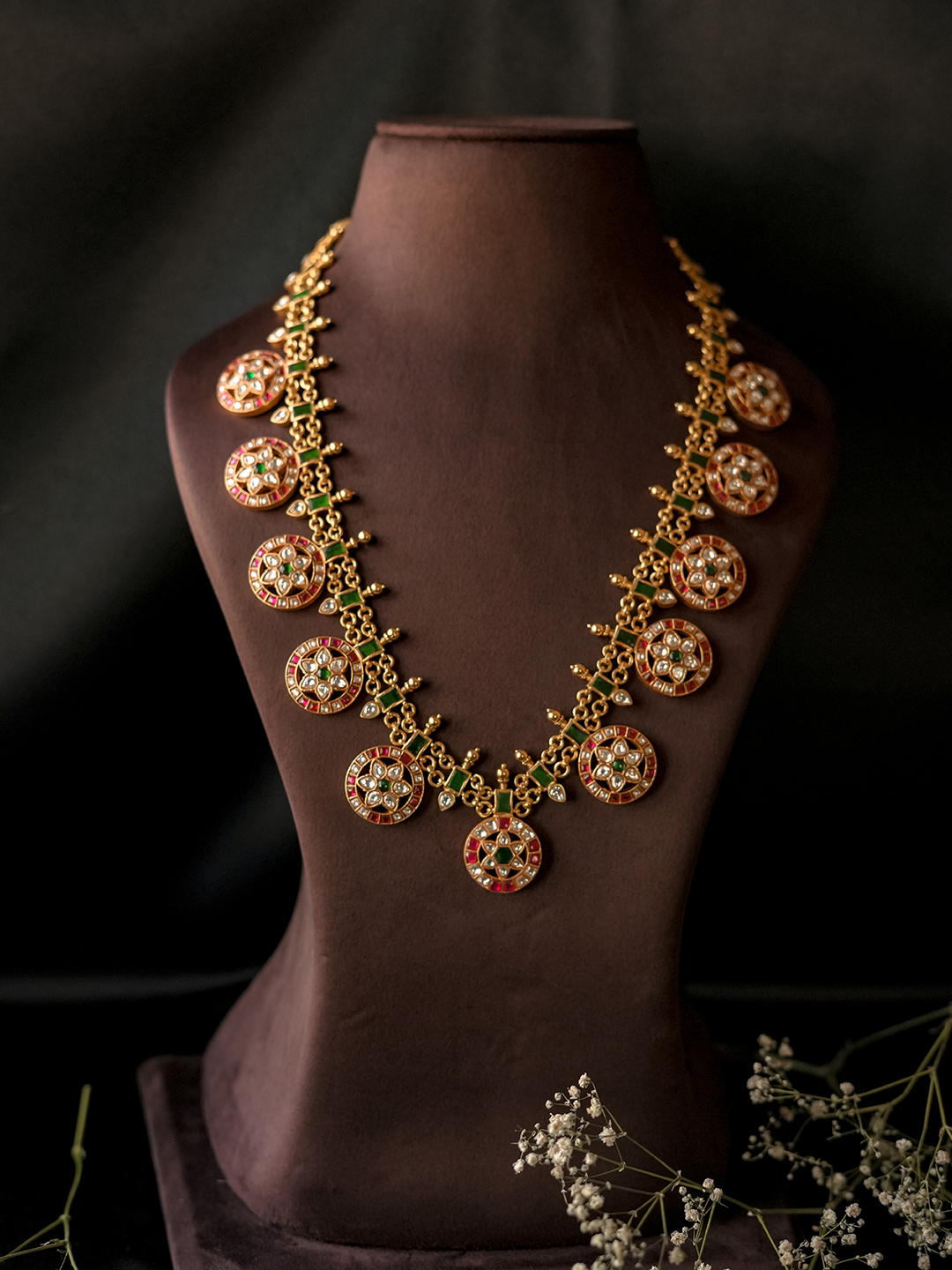 VAIDURYA NECKPIECE - NVD49