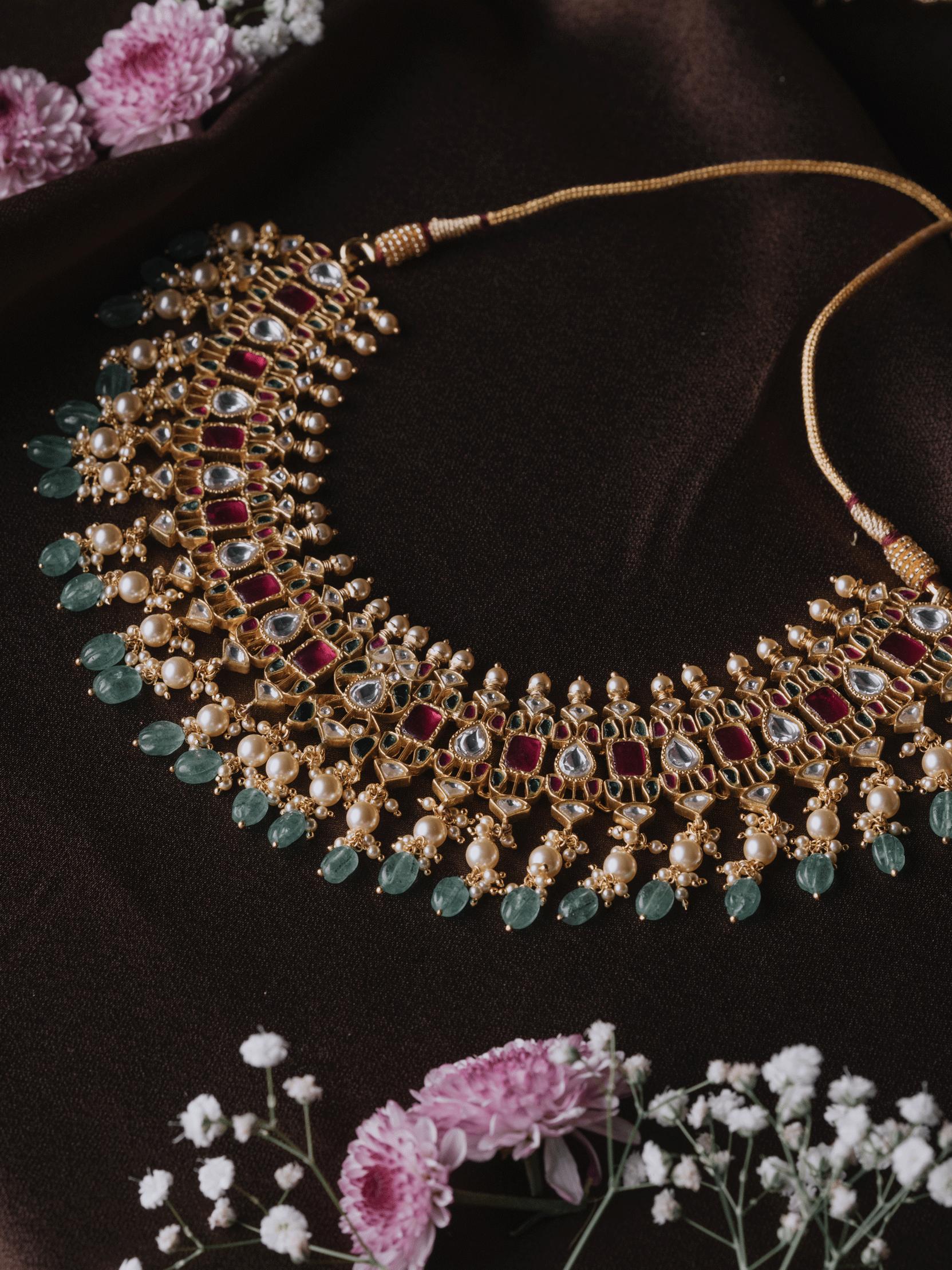 VAIDURYA NECKPIECE - NVD50