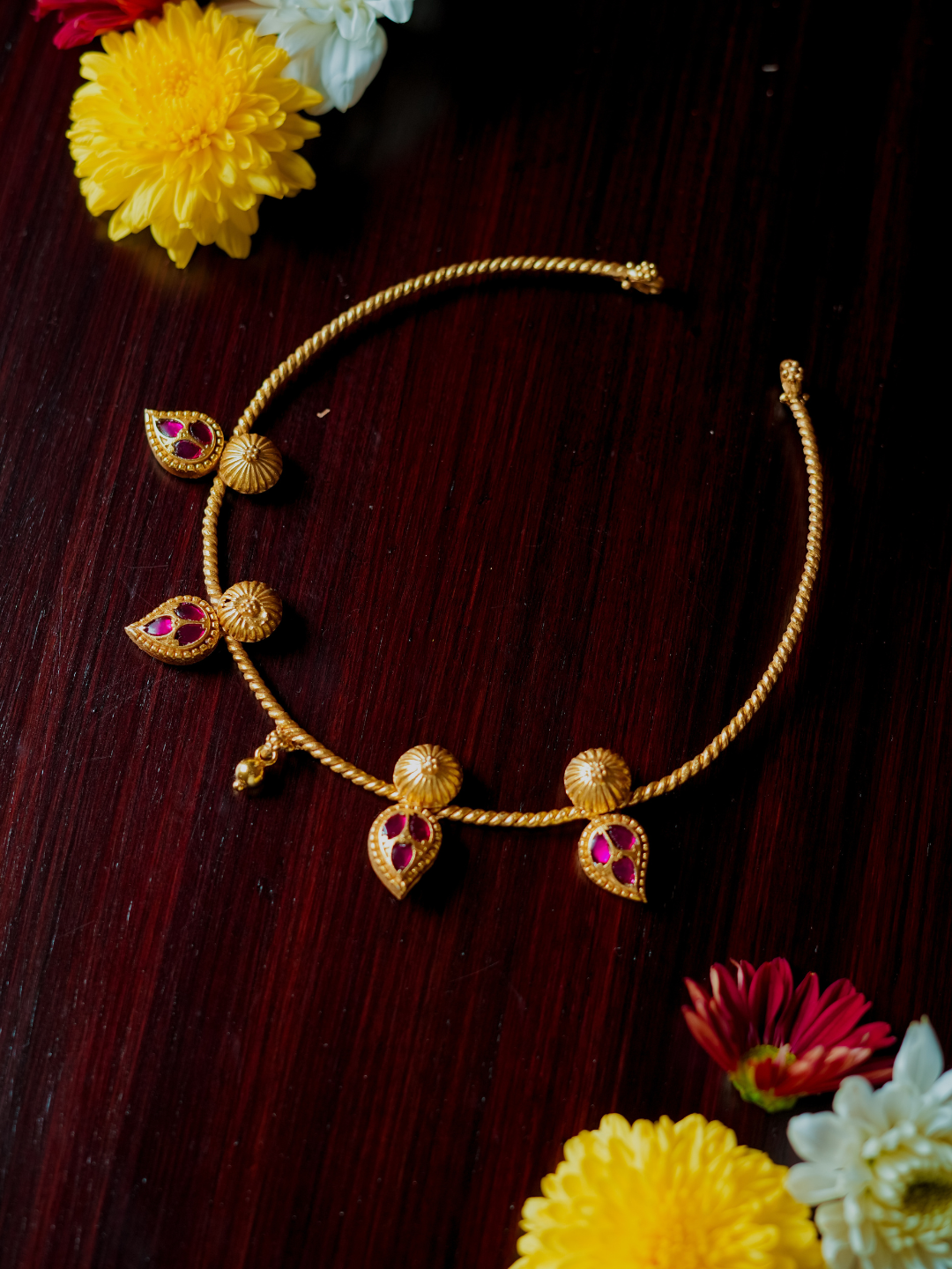 VAIDURYA NECKPIECE - NVD51