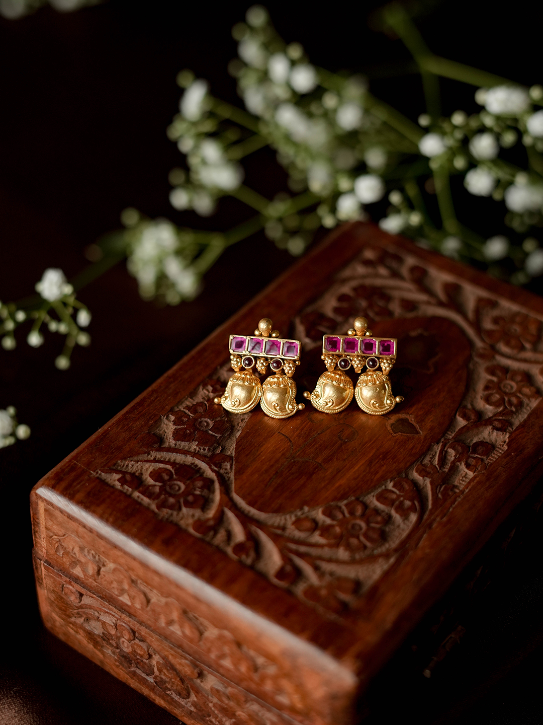 ABHINI EAR STUDS - EAB17