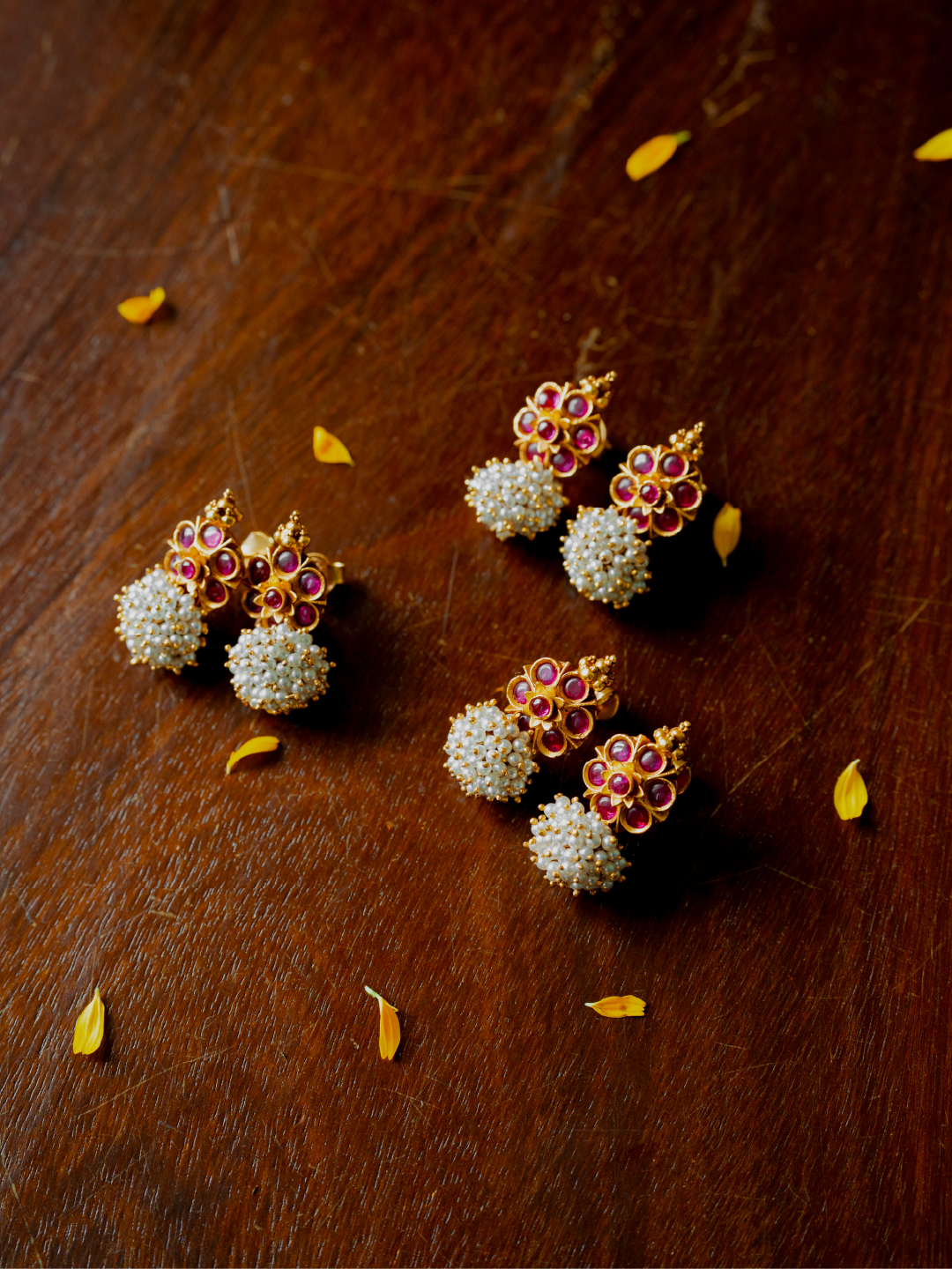 ABHINI EAR STUDS - EAB20