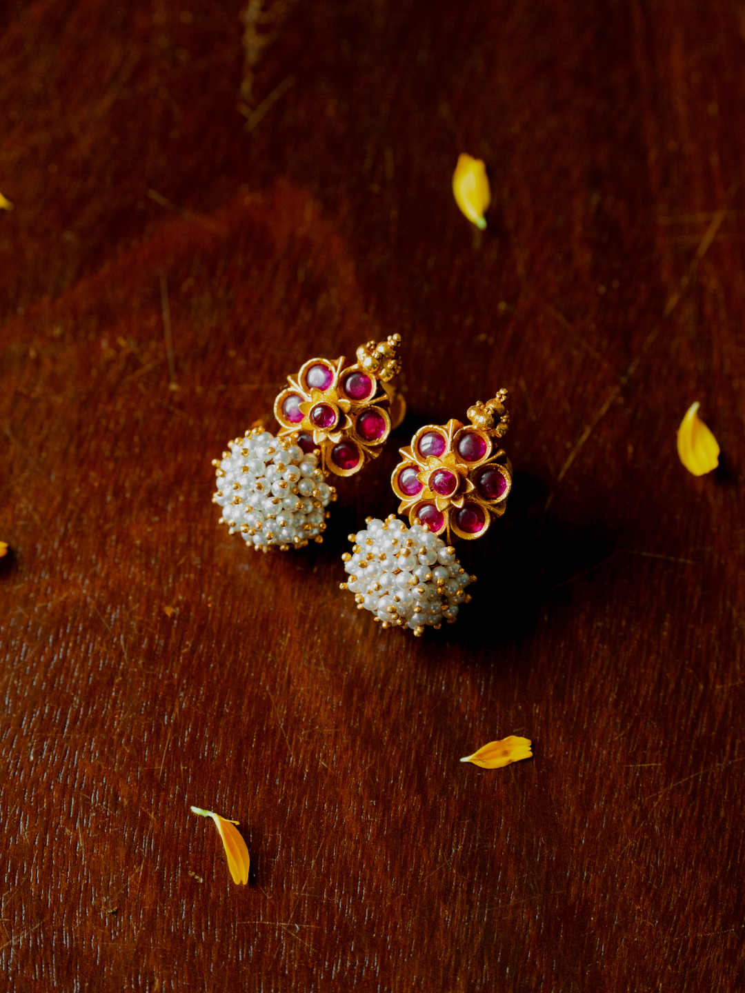 ABHINI EAR STUDS - EAB20