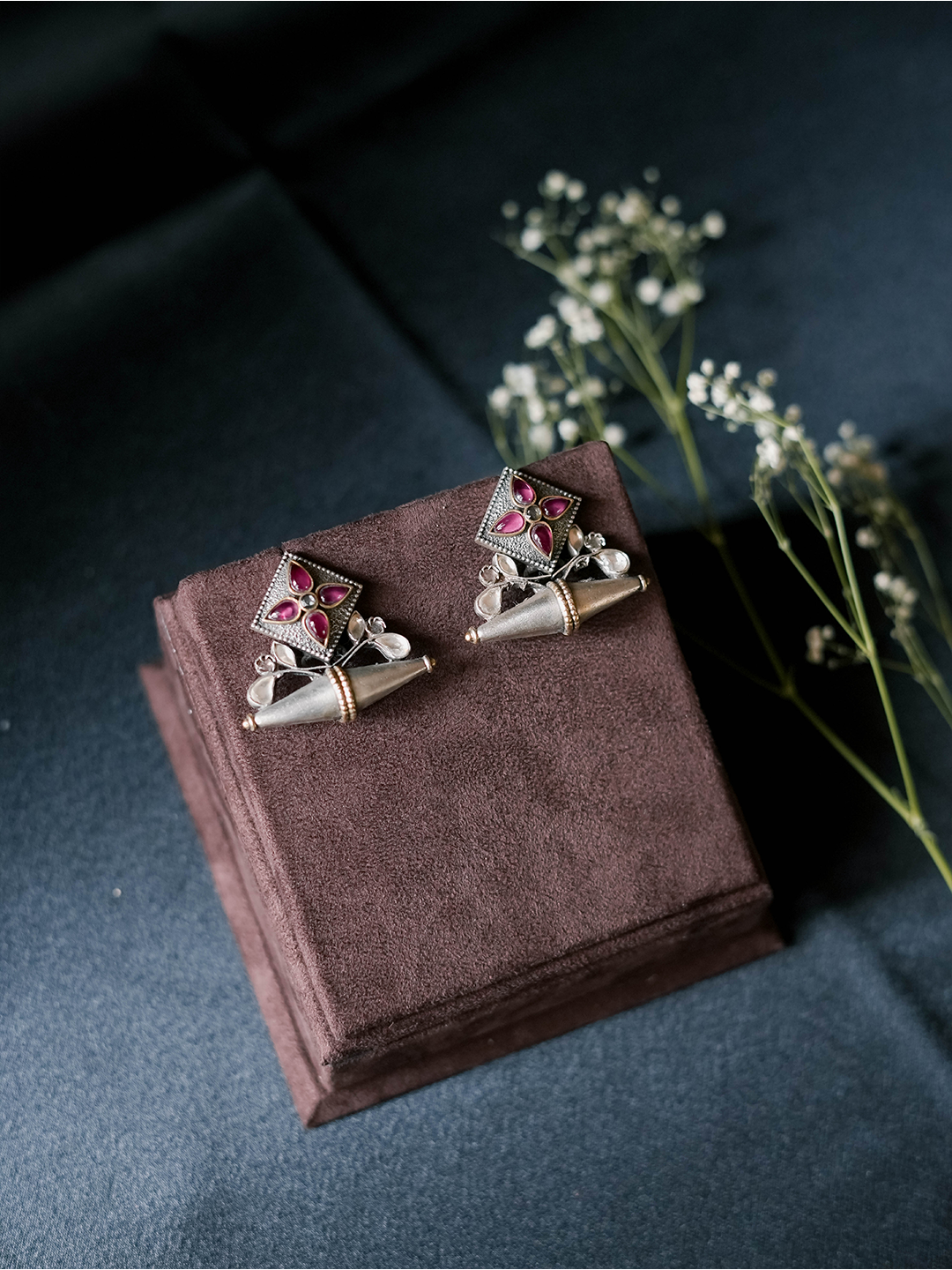 VAIDURYA EARRINGS - EVD56