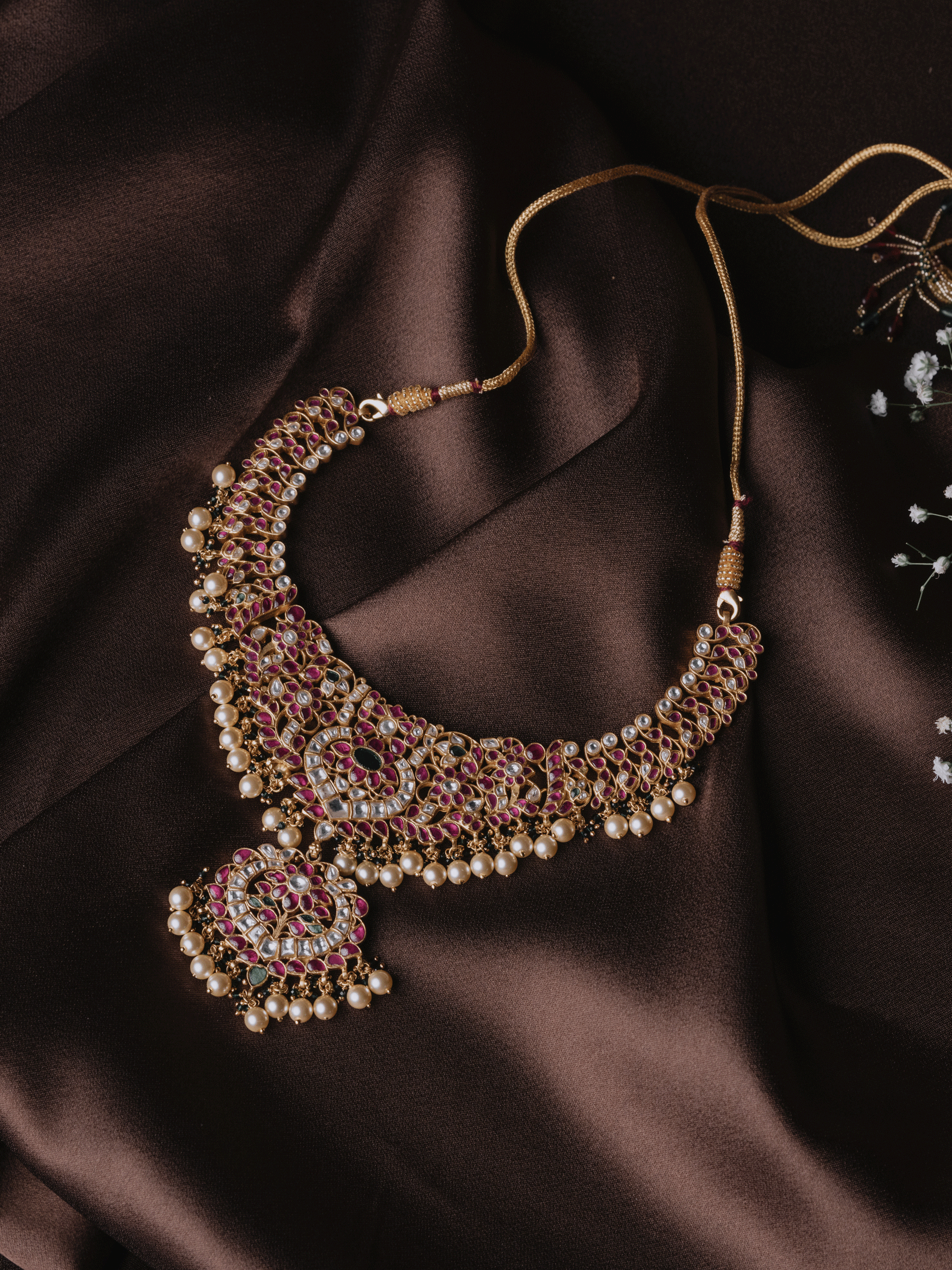 VAIDURYA NECKPIECE - NVD04
