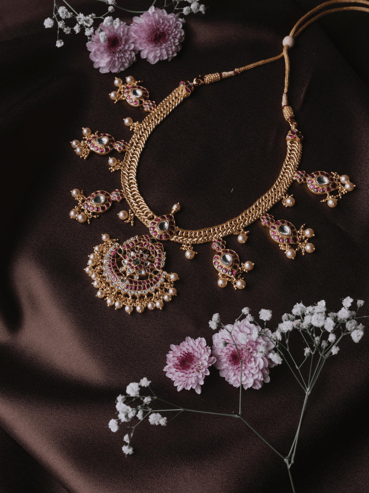 VAIDURYA NECKPIECE - NVD06