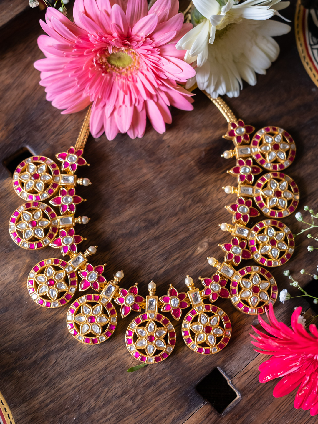 VAIDURYA NECKPIECE - NVD07