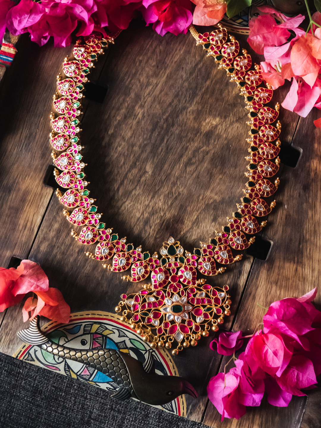 VAIDURYA NECKPIECE - NVD18