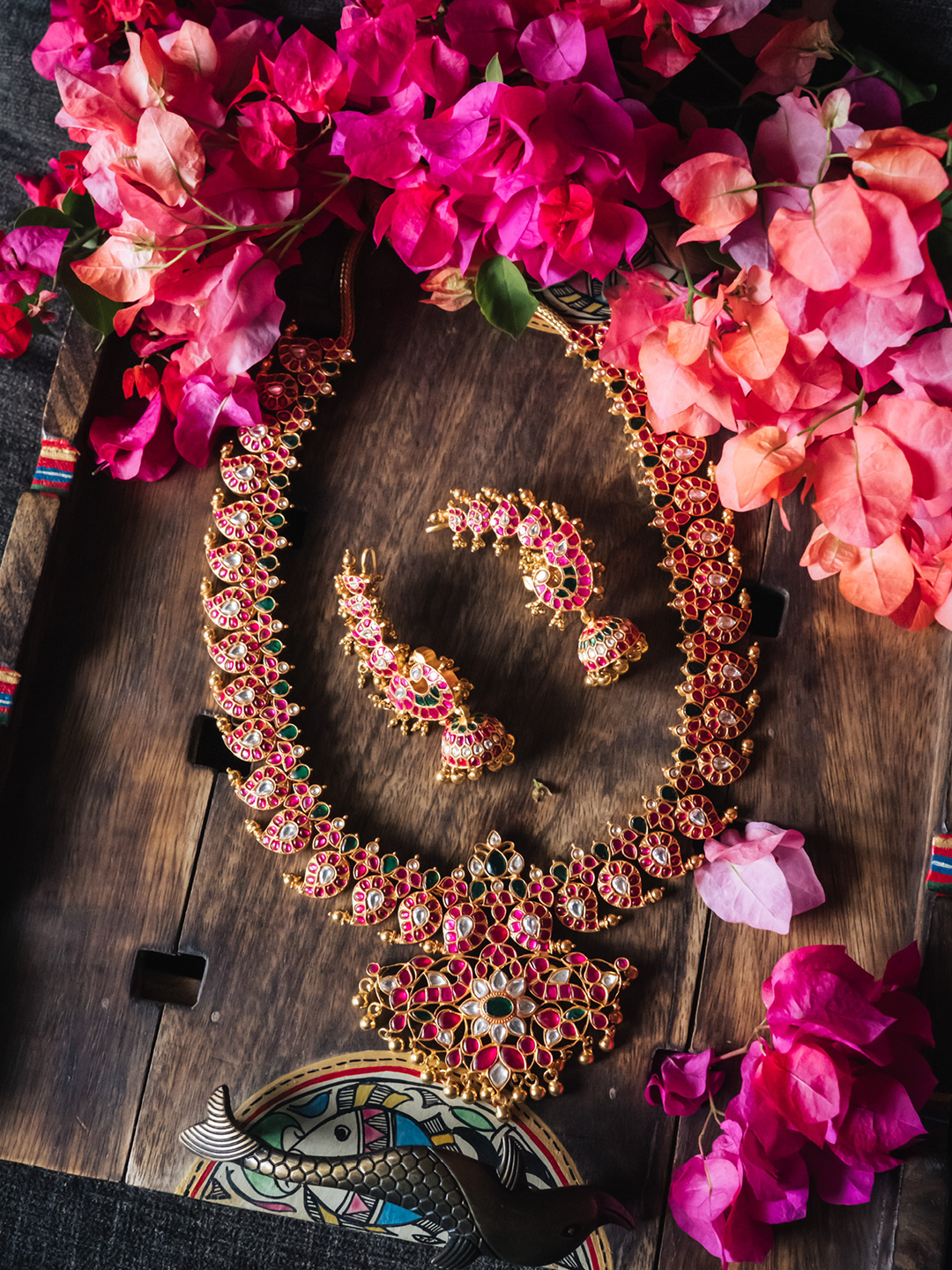 VAIDURYA NECKPIECE - NVD18