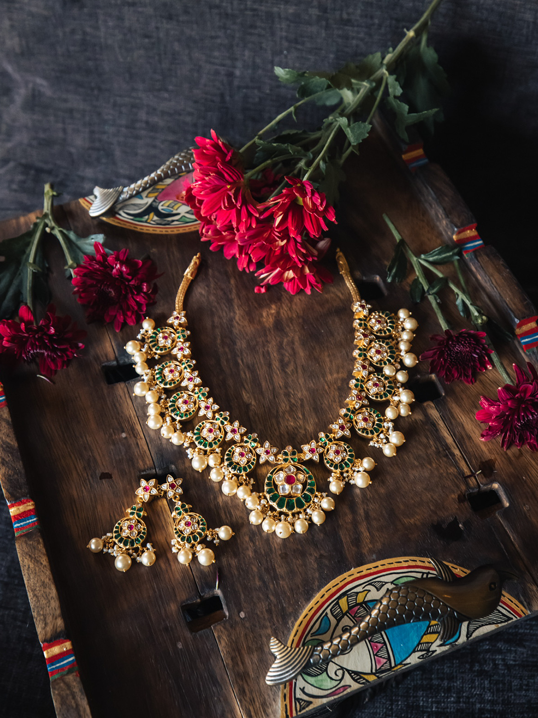 VAIDURYA NECKPIECE - NVD19