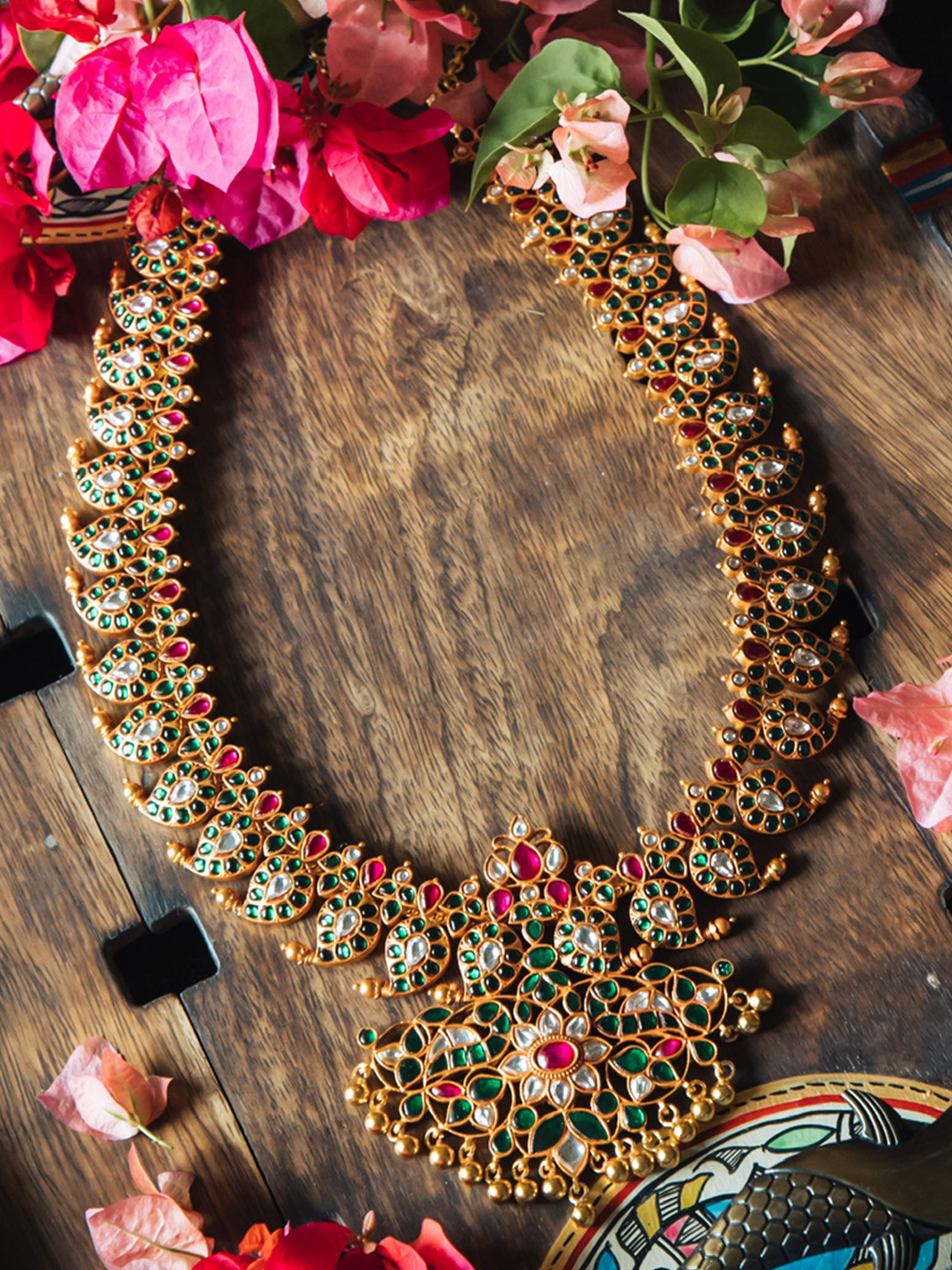 VAIDURYA NECKPIECE - NVD20