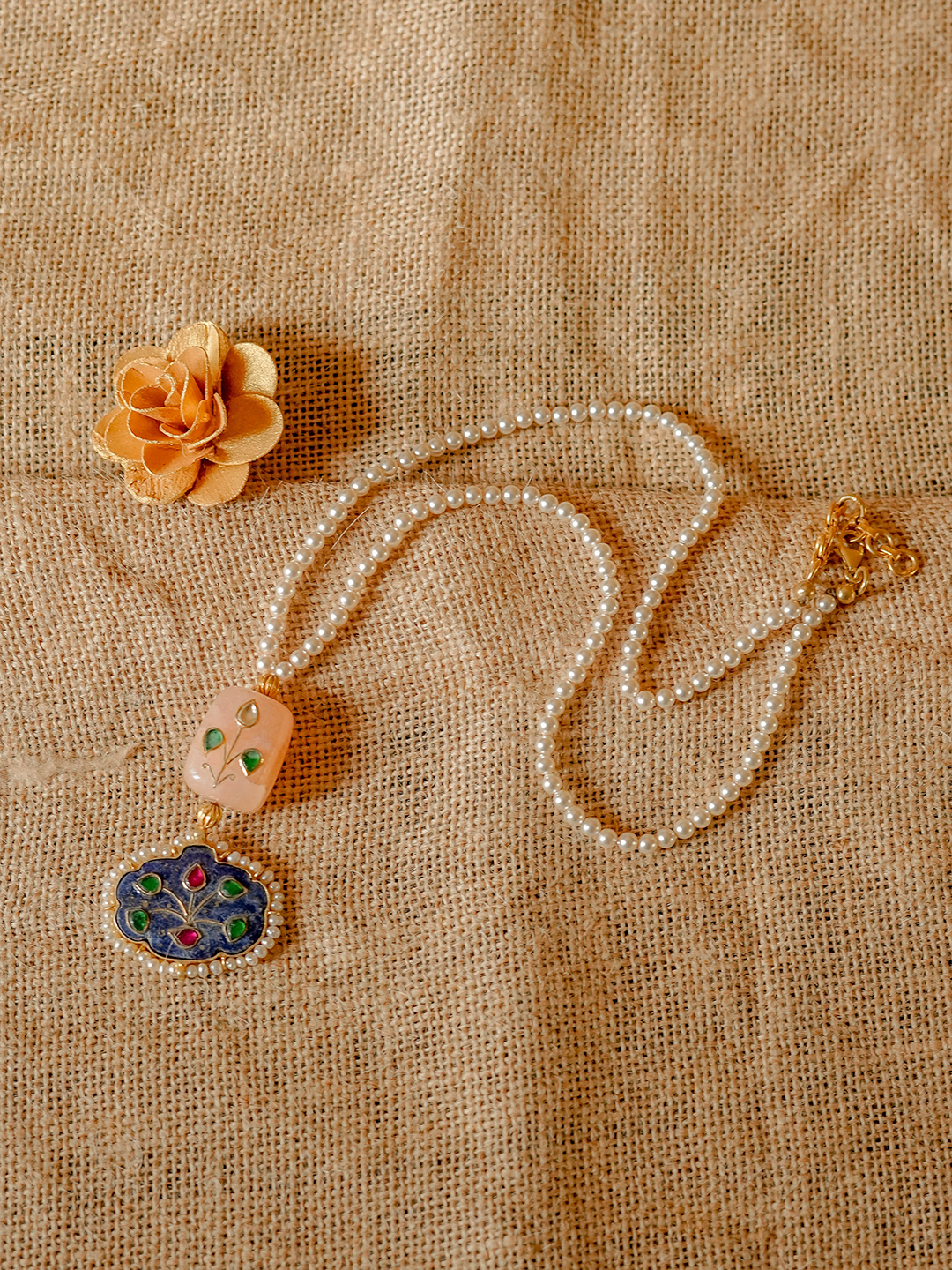 VAIDURYA NECKPIECE - NVD27