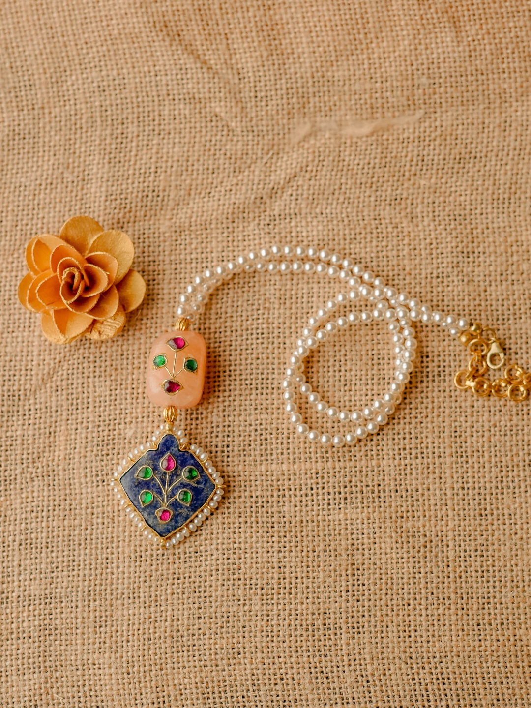 VAIDURYA NECKPIECE - NVD28