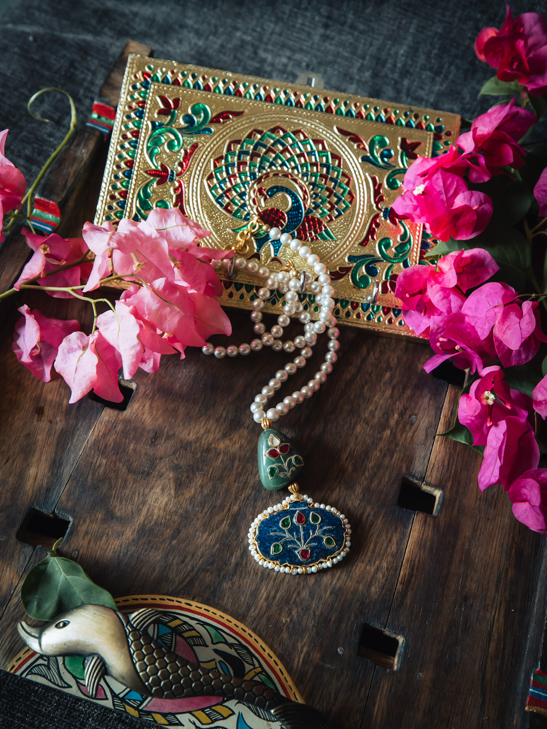 VAIDURYA NECKPIECE - NVD29
