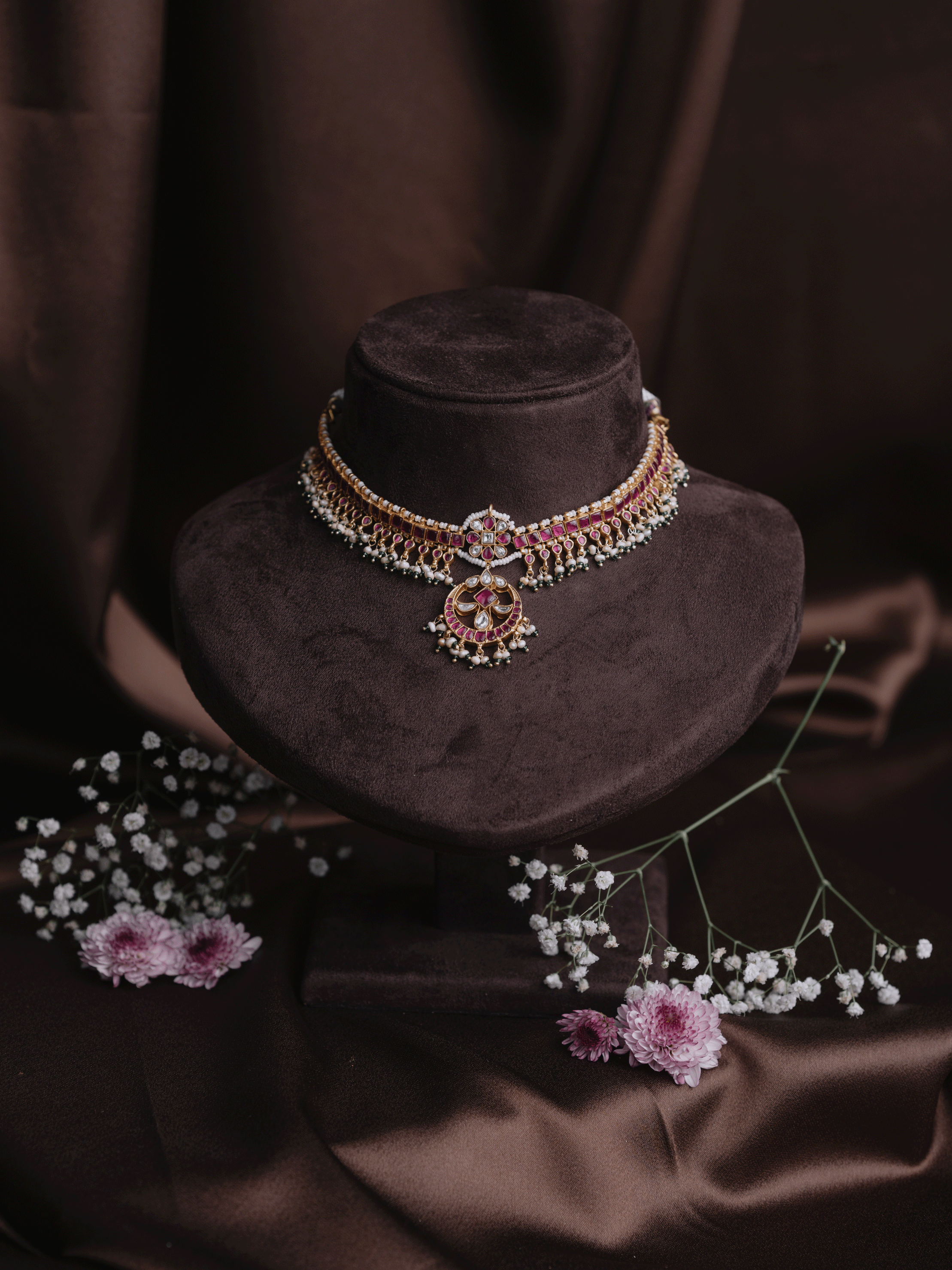 VAIDURYA NECKPIECE - NVD34