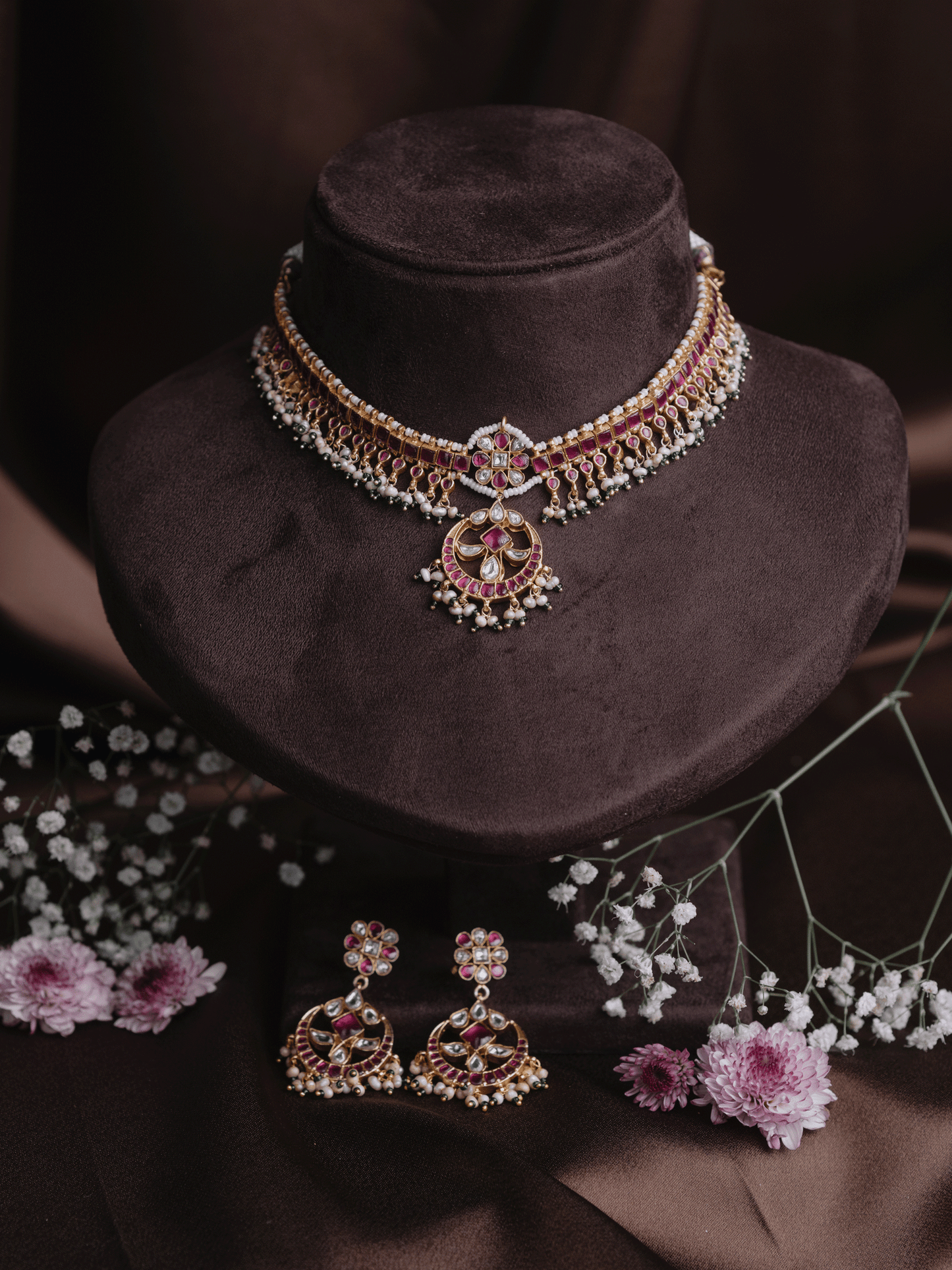 VAIDURYA NECKPIECE - NVD34