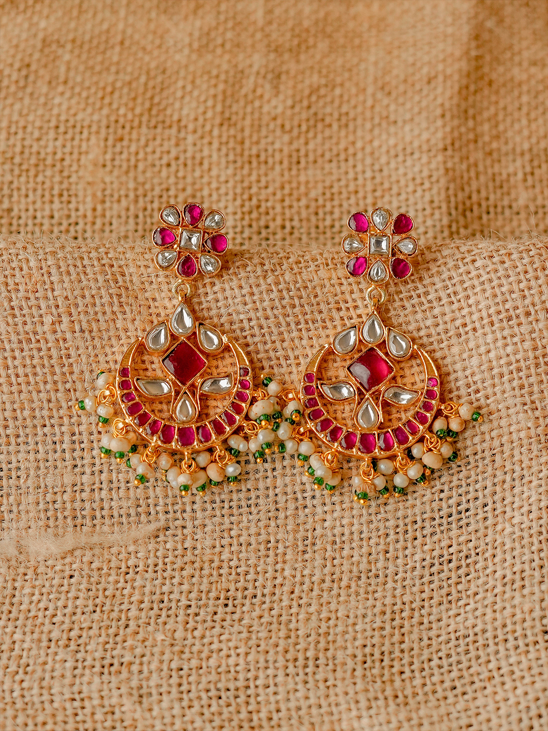 VAIDURYA NECKPIECE - NVD34