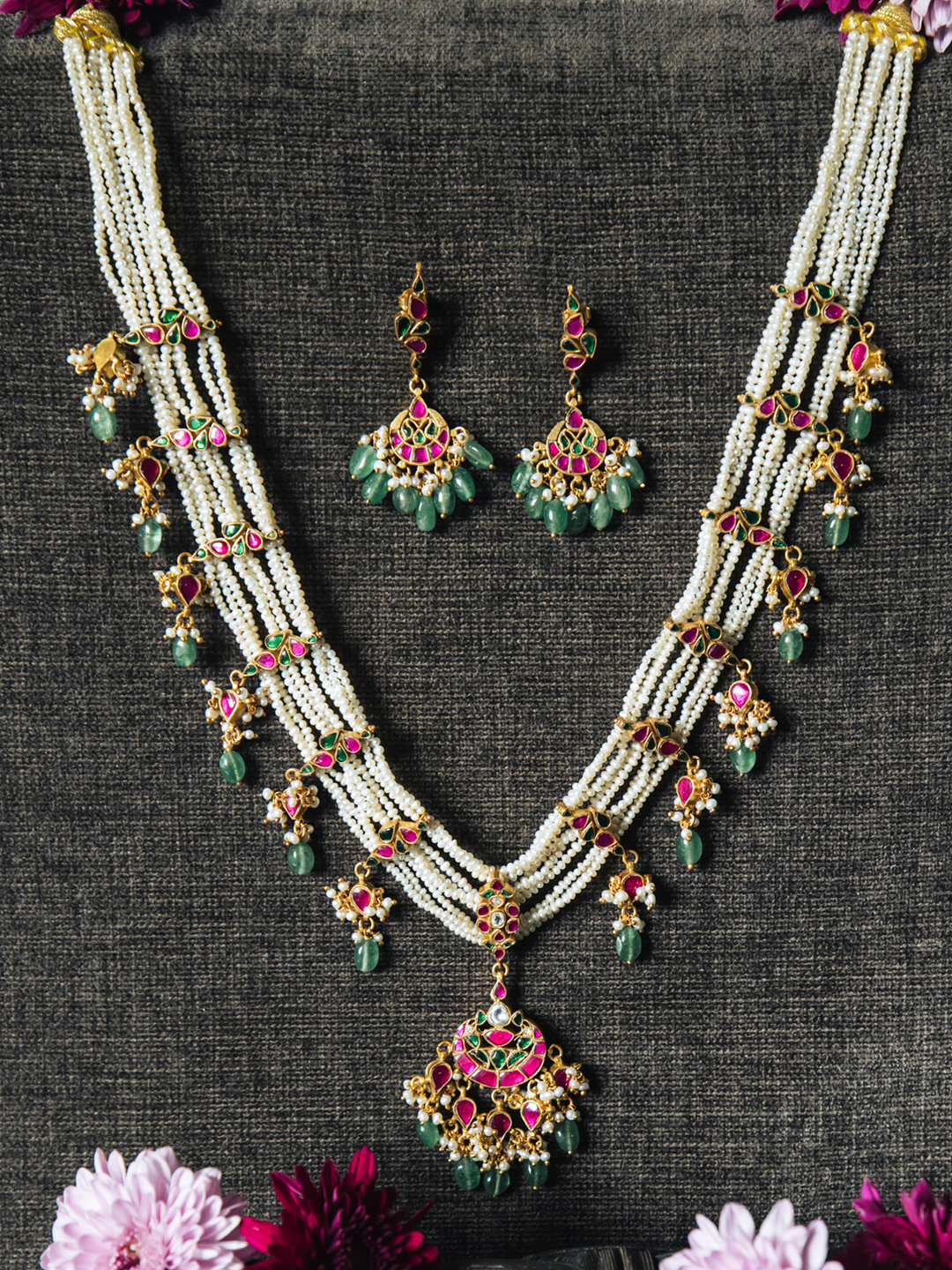 VAIDURYA NECKPIECE - NVD43