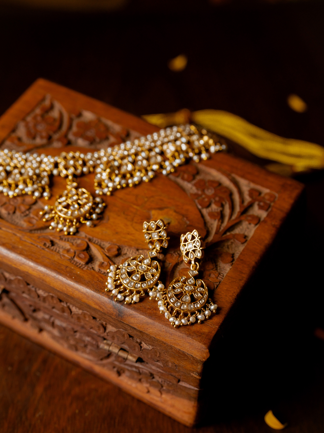VAIDURYA NECKPIECE - NVD45