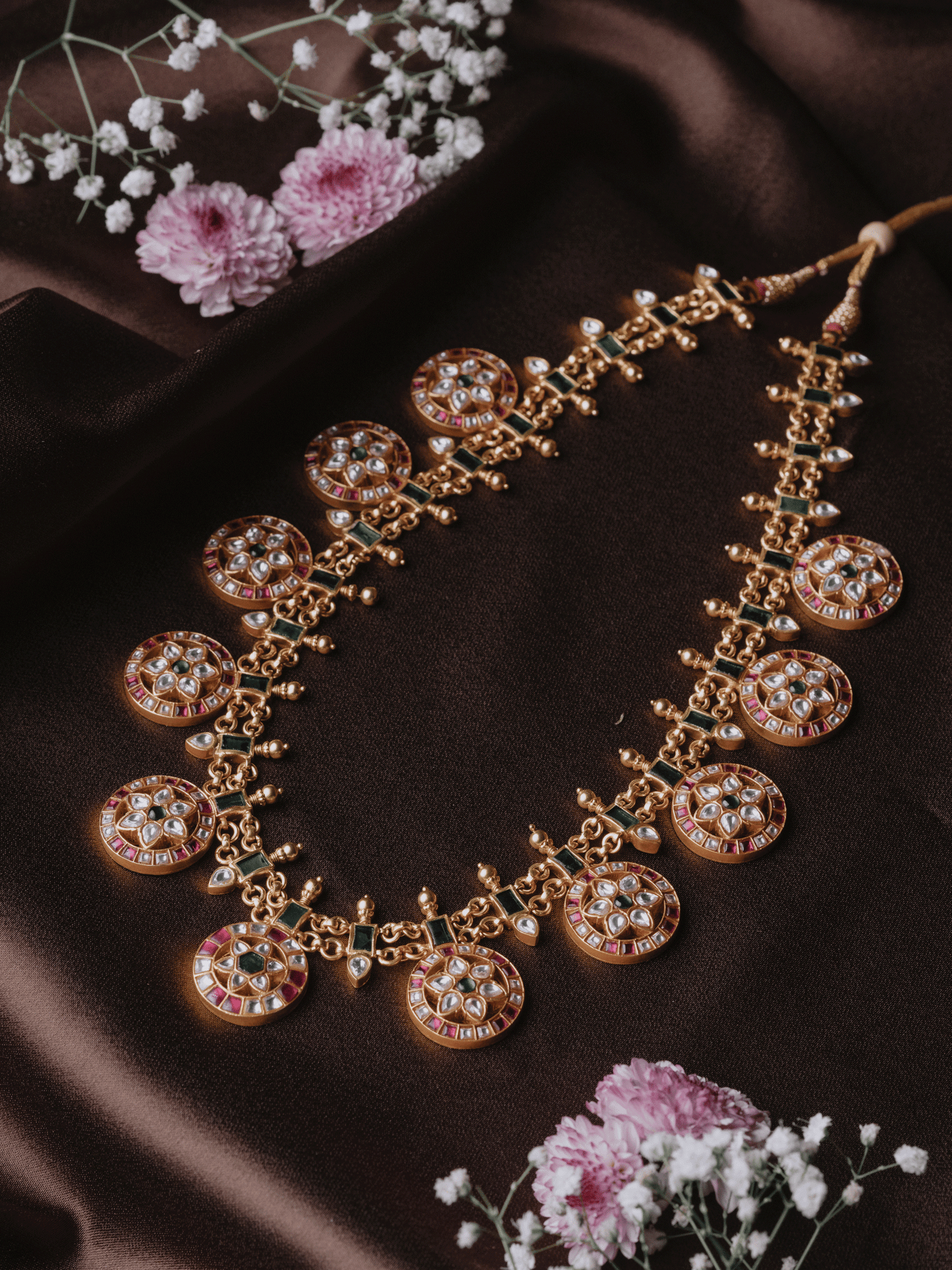 VAIDURYA NECKPIECE - NVD49