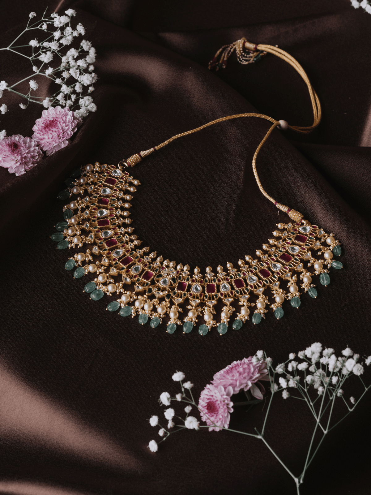 VAIDURYA NECKPIECE - NVD50